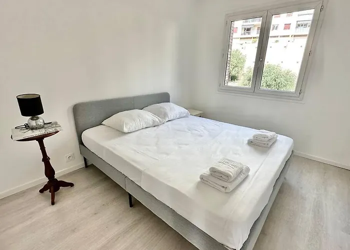 Superbe Appartement Neuf - Plage A 5 Min A Pied